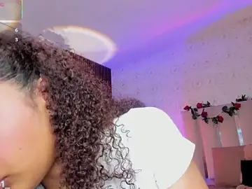 Daphnne_tay  live sex cam