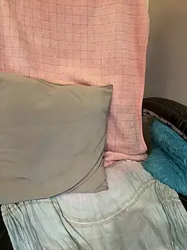 ITZ_CHANDNI  live sex cam