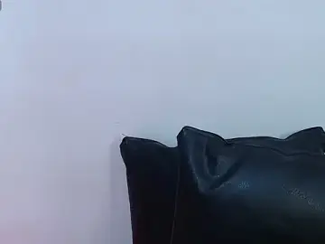 KeilynValencia  live sex cam