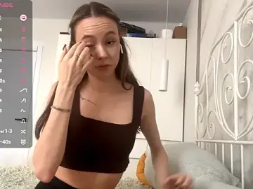 KitCerveny  live sex cam