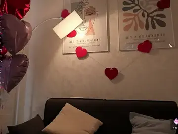 Milan_chikws  live sex cam