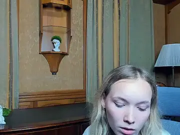 OraliaRokusek  live sex cam