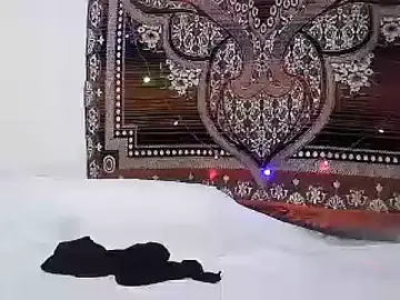 One_lusttime  live sex cam