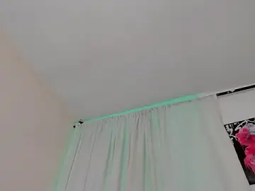ElaRosse1  live sex cam