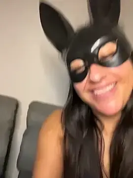 EvaEden67  live sex cam