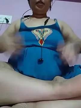 Hot-rosni  live sex cam