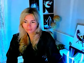 LoraBoyar  live sex cam
