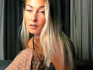 StarryHanna  live sex cam