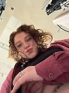 Lucy-joy  live sex cam