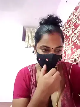 Tamilratchasii  live sex cam