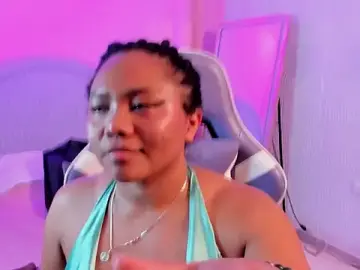 Yeikafoxy  live sex cam