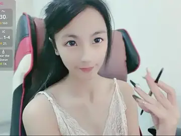 PopPy-Tang  live sex cam