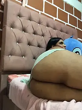 Rachellcooperrr  live sex cam