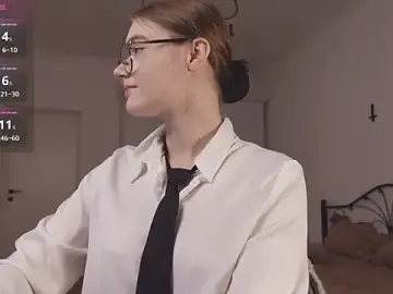 Alotropp  live sex cam