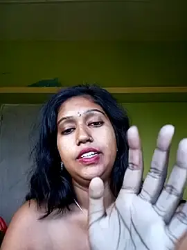 Bannerjeesneha20  live sex cam
