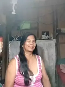 Urmaturemama143  live sex cam