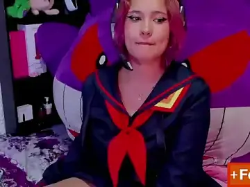 Emilythemachine  live sex cam