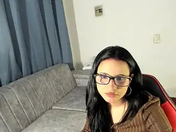 Lettmiau  live sex cam