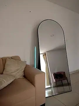 Lia_lovee  live sex cam