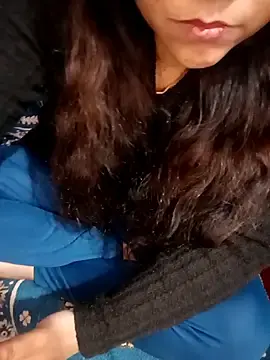 Mannat-222  live sex cam