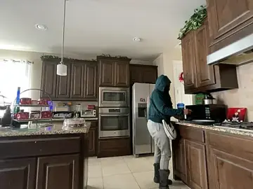 Wynterheat  live sex cam