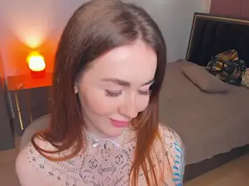 CarieHeu  live sex cam
