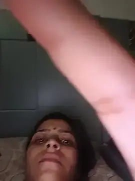 Daya_Chheda  live sex cam