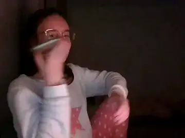 LuckySLove  live sex cam