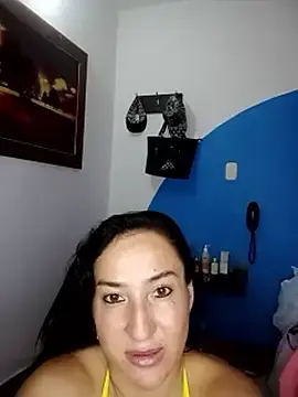 MIssy_queen  live sex cam
