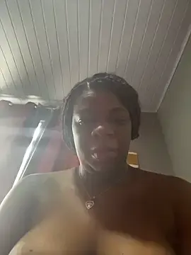 Priihmedeiros  live sex cam