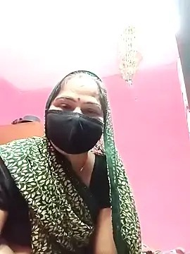 Ut_kanchna  live sex cam