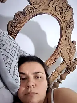 Anitafox584  live sex cam