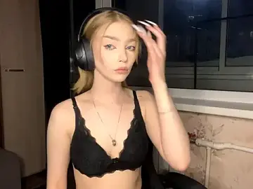 AlphaHokes  live sex cam