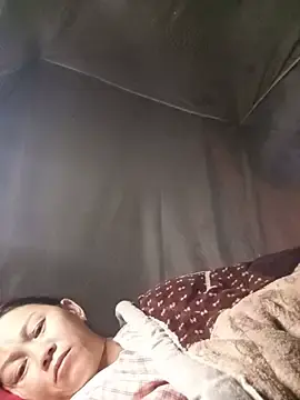 Hala-tia  live sex cam