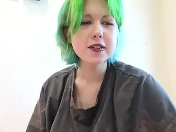 LittleKittenStar  live sex cam