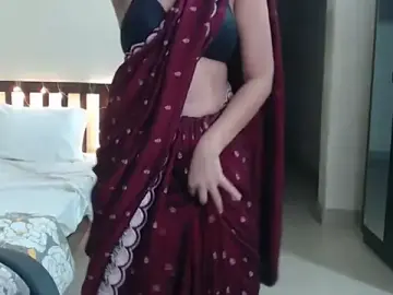 RoseWhite65  live sex cam