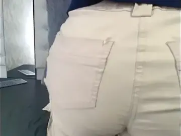 VALENTINA3x  live sex cam