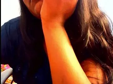 WatchingFugu  live sex cam