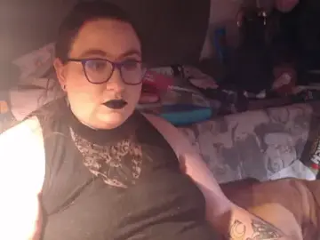 Goblinthatdick  live sex cam