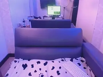 Mia_collens  live sex cam