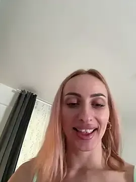 AuraPure  live sex cam