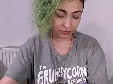 AAARUNY  live sex cam