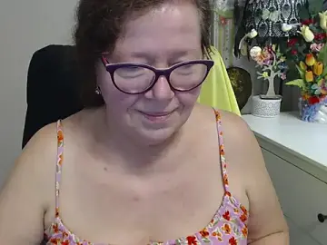 Adelewildx  live sex cam