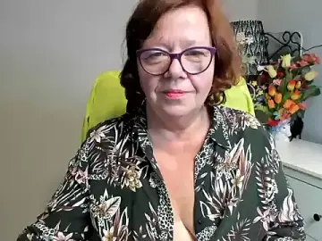 Adelewildx  live sex cam