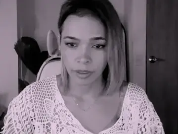 SashaKlein  live sex cam