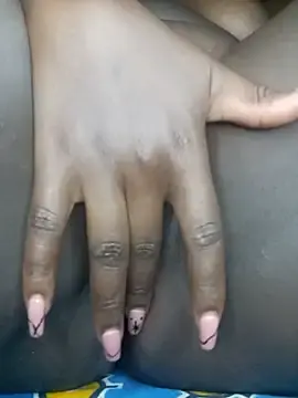 ThickyV  live sex cam