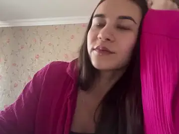 TinaDelfy  live sex cam