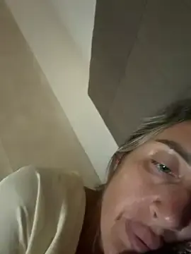 Casalinga88  live sex cam