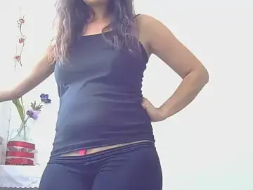 Janehotmilf  live sex cam
