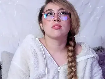 Julieta_cooper20  live sex cam